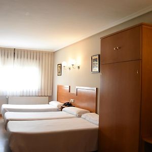 Habitación Triple Básica